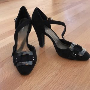 Black suede Calvin Klein heels with tortoise shell. Size 8. Never worn.